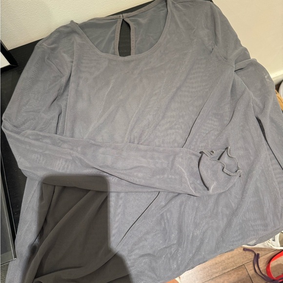 Grey mesh top - Picture 1 of 3